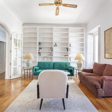 Apartamento Paseo Del Prado II En Madrid Exteriör bild