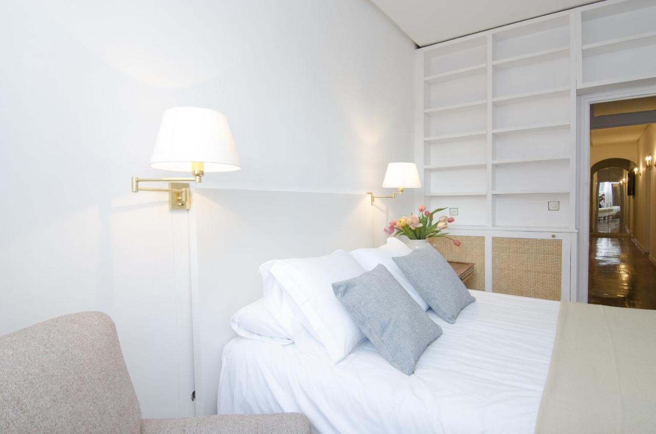 Apartamento Paseo Del Prado II En Madrid Exteriör bild