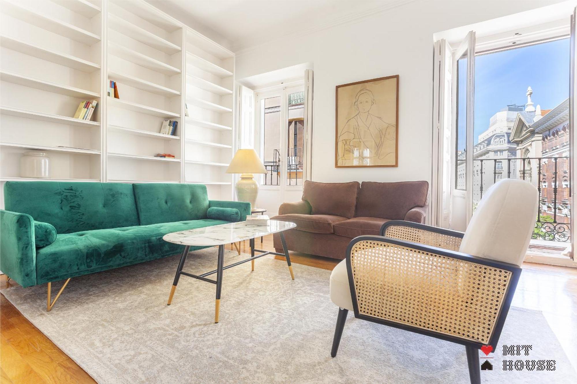 Apartamento Paseo Del Prado II En Madrid Exteriör bild